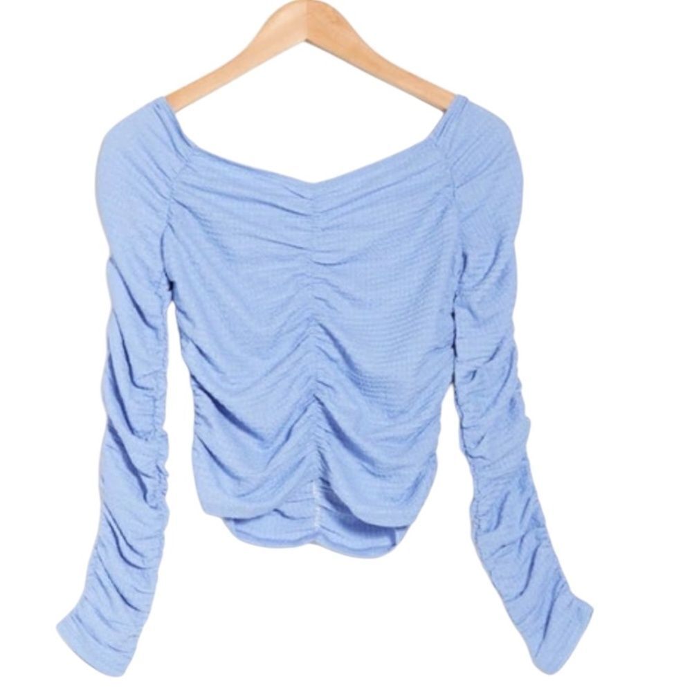 Elodie Ruched Top Periwinkle Blue Size Small Stretch Fitted Chic